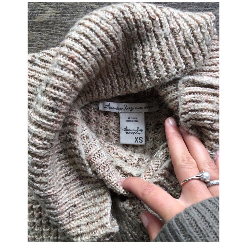 Sweater - Picture 2 of 3